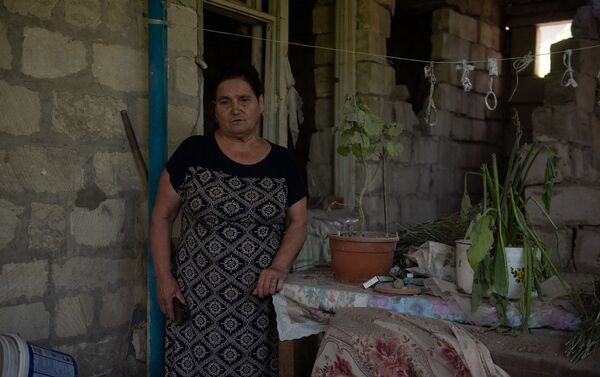 Այգեպարի հրետակոծված տներից մեկի տանտիրուհին - Sputnik Արմենիա