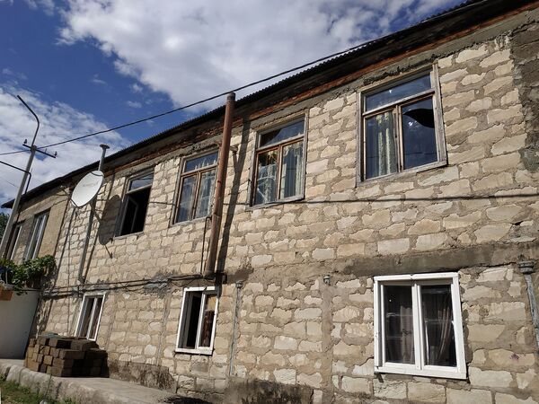 Հակառակորդի կրակոցներից տուժած Տավուշի Ներքին Կարմրաղբյուր գյուղը Հակառակորդի կրակոցներից տուժած Տավուշի Ներքին Կարմրաղբյուր գյուղը - Sputnik Արմենիա
