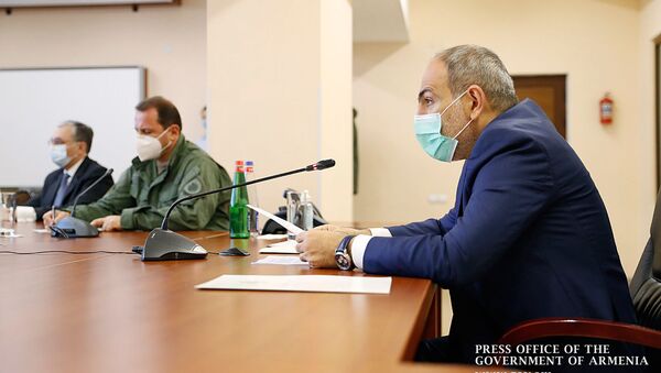 Премьер-министр Никол Пашинян встретился с военным руководством страны (18 июля 2020). Еревaн - Sputnik Армения