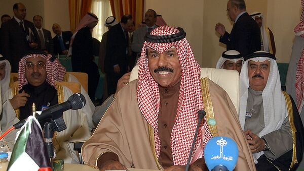 Наследный принц Кувейта Наваф аль-Ахмед аль-Джабер ас-Сабах на открытии 22-го совещания министров внутренних дел арабских стран (4 января 2005). Тунис - Sputnik Армения