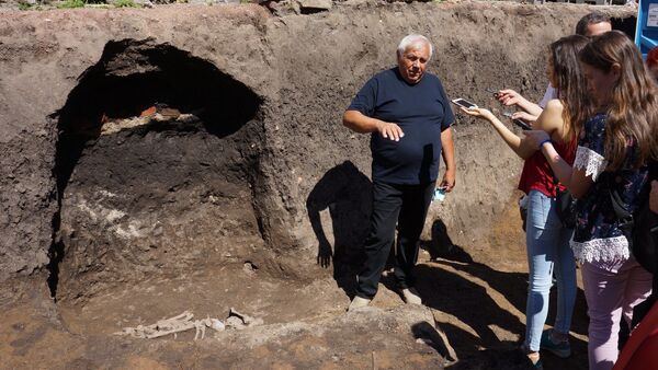 Место обнаружения древних останков в Болгарии - Sputnik Армения