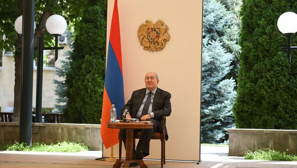 Президент Армен Саркисян на встрече с Чрезвычайным и Полномочным послом Индии в Армении (29 июля 2020). Еревaн - Sputnik Արմենիա