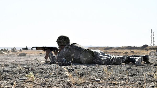 Учебные тренировки армянских военнослужащих - Sputnik Армения