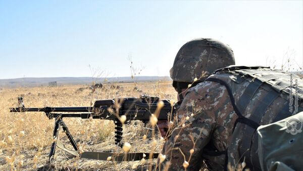 Учебные тренировки армянских военнослужащих - Sputnik Армения