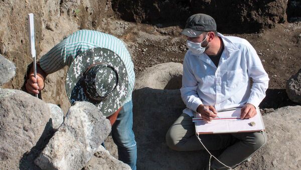 Археологические раскопки в Лернакерте, Ширак - Sputnik Армения