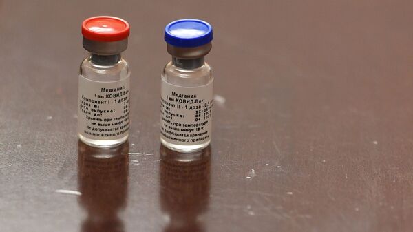 Брифинг, посвященный первой в мире зарегистрированной вакцине от COVID-19 - Sputnik Արմենիա
