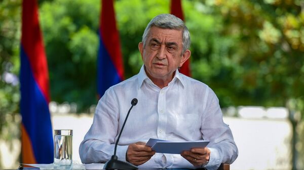 Пресс-конференция третьего президента РА Сержа Саргсяна на тему апрельской войны 2016 года (19 августа 2020). Еревaн - Sputnik Армения