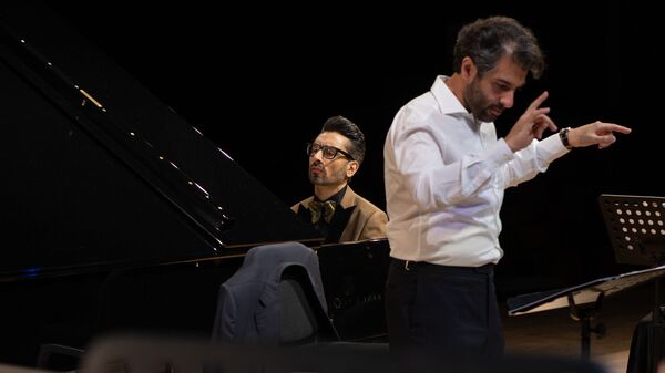 Концерт Тиграна Мансуряна, приуроченный к прибытию рояля Steinway в Спортивно-Концертный комплекс Армении (26 августа 2020). Еревaн - Sputnik Армения
