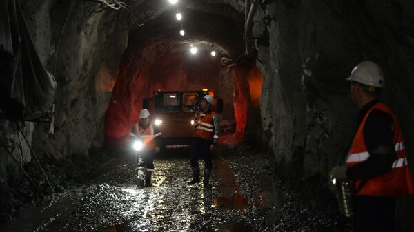Подземный рудник Сафьяновская медь в Свердловской области - Sputnik Армения