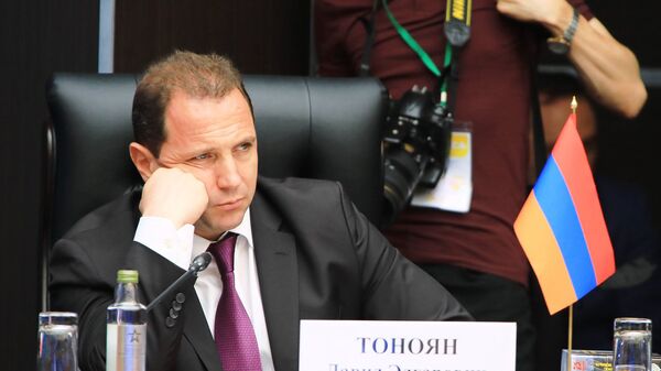 Министр обороны РА Давид Тоноян принял участие в совместном заседании глав министерств обороны стран СНГ, Шанхайской организации сотрудничества (ШОС) и стран-участниц ОДКБ (4 сентября 2020). Москва - Sputnik Армения