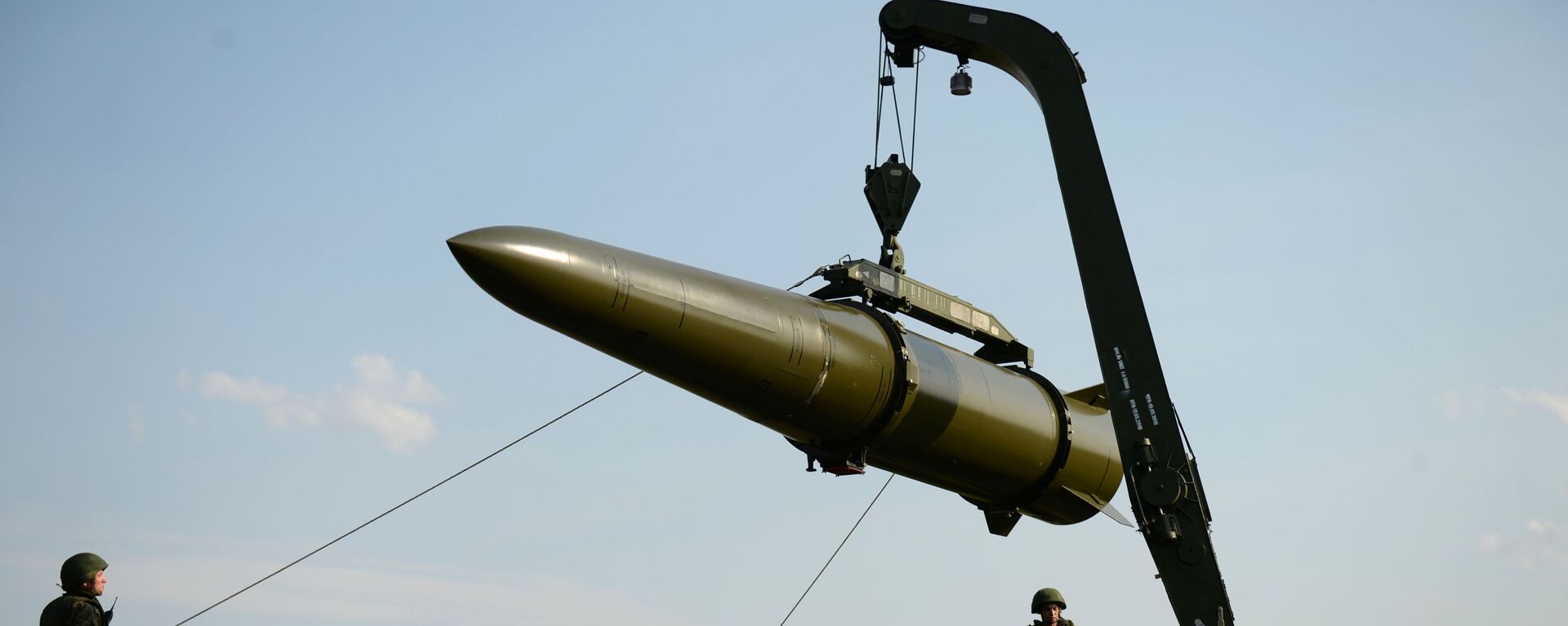Развёртывание оперативно-тактического ракетного комплекса Искандер-М - Sputnik Արմենիա, 1920, 03.06.2021