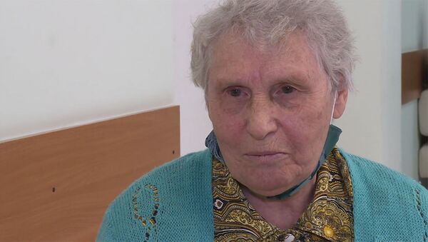 Я уколов не боюсь: 81-летняя медсестра стала добровольцем испытаний вакцины от коронавируса - Sputnik Армения