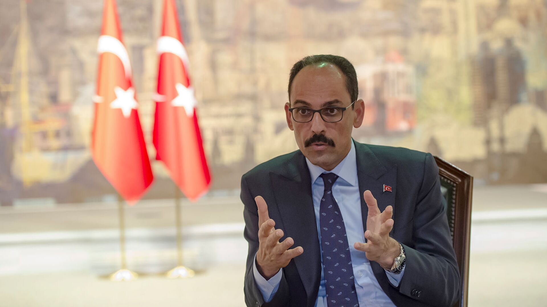 Пресс-секретарь президента Турции Ибрагим Калын во время интервью AFP (19 октября 2019). Стамбул - Sputnik Армения, 1920, 26.03.2023