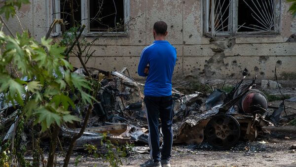 Последствия обстрелов в Мартуни (2 октября 2020). Карабах - Sputnik Արմենիա
