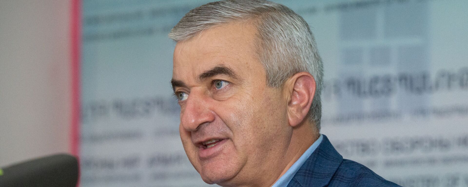 Брифинг бывшего Председателя НС Карабаха Ашота Гуляна (3 октября 2020). Степанакерт - Sputnik Армения, 1920, 26.12.2021
