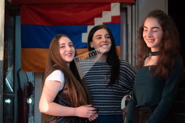 Դիզայներ Լիլիթ Դերձյանի արհեստանոցում Դիզայներ Լիլիթ Դերձյանի արհեստանոցում - Sputnik Արմենիա