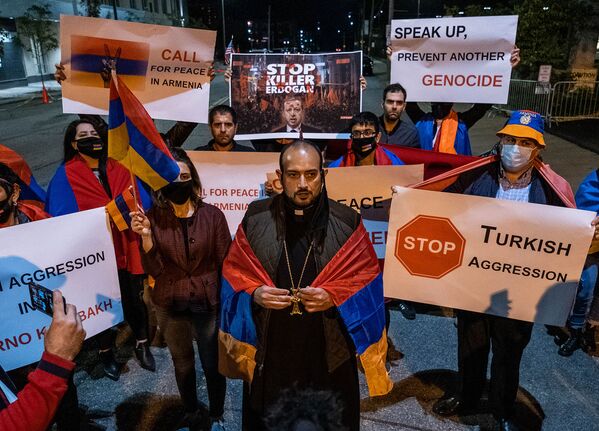 Акция протеста против турецко-азербайджанской агрессии на территории Карабаха в штате Огайо (29 сентября 2020). Кливленд Акция протеста против турецко-азербайджанской агрессии на территории Карабаха в штате Огайо (29 сентября 2020). Кливленд - Sputnik Армения