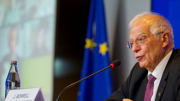 Верховный представитель Европейского Союза по иностранным делам и политике безопасности Жозеп Боррель на пресс-конференции (12 октября 2020). Люксембург - Sputnik Армения