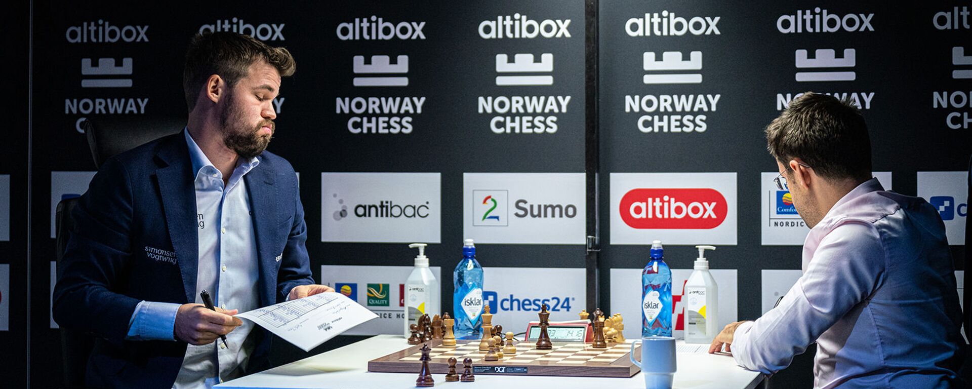 Партия 10-го раунда Магнус Карлсен - Левон Аронян в турнире Altibox Norway Chess 2020 (16 октября 2020). Ставангер, Норвегия - Sputnik Армения, 1920, 04.10.2021