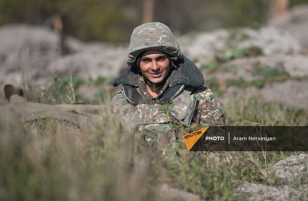 Военнослужащий армии Карабаха - Sputnik Армения