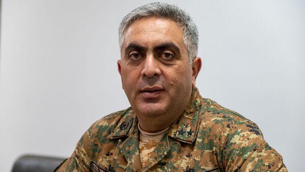 Представитель министерства обороны Армении Арцрун Ованнисян в гостях радио Sputnik  - Sputnik Արմենիա