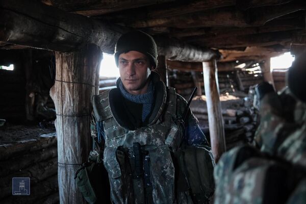Позывной Хач, или зарисовки с передовой: какой запомнил войну военврач Маргарян Позывной Хач, или зарисовки с передовой: какой запомнил войну военврач Маргарян - Sputnik Армения