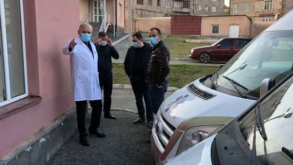 Министр здравоохранения Арсен Торосян посетил медцентры Гегаркуникской области (30 октября 2020). Гегаркуник - Sputnik Армения
