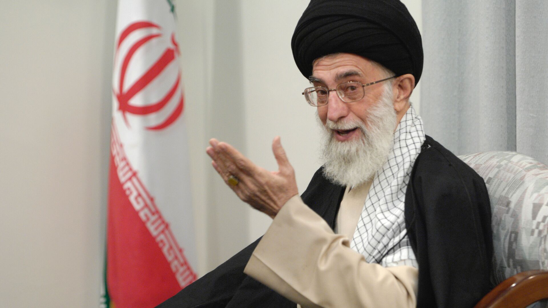 Руководитель Исламской Республики Иран аятолла Сейед Али Хаменеи  - Sputnik Армения, 1920, 14.04.2021
