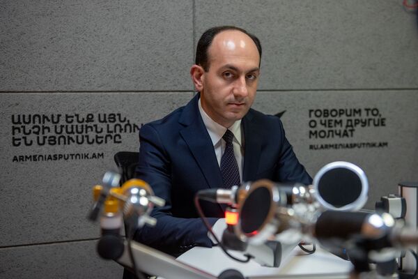 Գերեվարված Միշա Մելքումյանի մահը վրա է հասել գլխուղեղի տրավմայի հետևանքով. ՔԿ Գերեվարված Միշա Մելքումյանի մահը վրա է հասել գլխուղեղի տրավմայի հետևանքով. ՔԿ - Sputnik Արմենիա