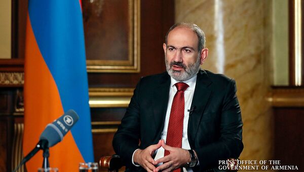 Премьер-министр Никол Пашинян во время интервью немецкому телеканалу ARD - Sputnik Армения