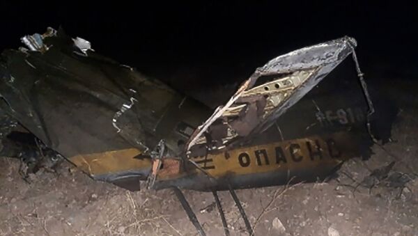 Обломки российского вертолета Ми-24, сбитого в воздушном пространстве над территорией Армении вне зоны боевых действий (9 ноября 2020). Араратская область - Sputnik Армения