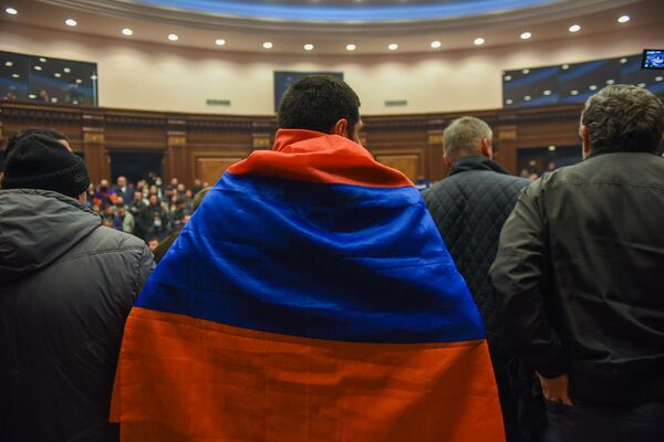 Ազգային ժողովի նիստերի դահլիճում - Sputnik Արմենիա