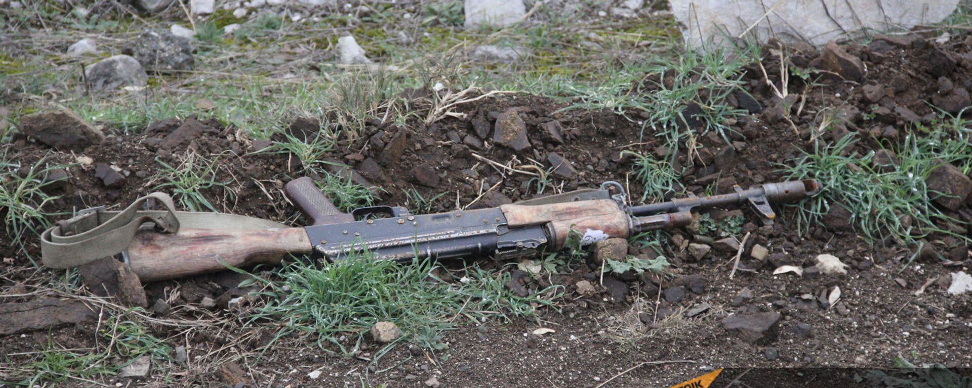 Дорога на подступе к Шуши после окончания военных действий (14 ноября 2020). Карабах - Sputnik Армения, 1920, 14.09.2021