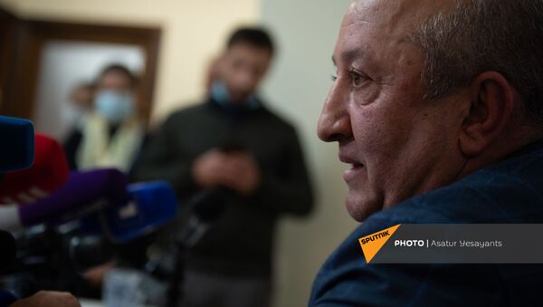 Пресс-конференция бывшего главы Генштаба Вооруженных Сил Армении Мовсеса Акопяна (19 ноября 2020). Еревaн - Sputnik Армения