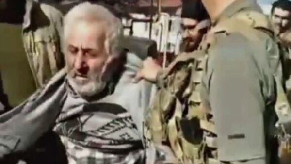 Попавший в плен к азербайджанцам 80-летний житель города Шуши Джоник Тевосян - Sputnik Արմենիա