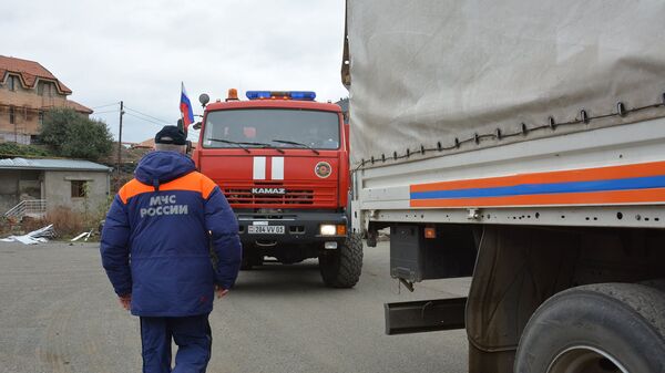 Гуманитарная помощь от МЧС России доставлена в Карабах (21 ноября 2020). Карабах - Sputnik Արմենիա