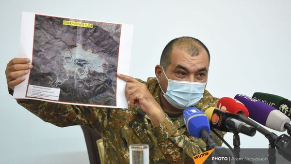Пресс-конференция замначальника Генштаба ВС РА Тирана Хачатряна (26 ноября 2020). Еревaн - Sputnik Արմենիա