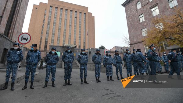 Акция с призывом решить вопрос с военнопленными и пропавшими без вести (29 ноября 2020). Еревaн - Sputnik Արմենիա