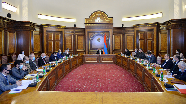 Заседание Военно-промышленного комитета в правительстве Армении (30 ноября 2020). Еревaн - Sputnik Армения