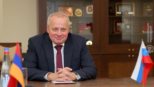Министр обороны РА Вагаршак Арутюнян принял Чрезвычайного и Полномочного Посла Российской Федерации в Республике Армения Сергея Копыркина (30 ноября 2020). Еревaн - Sputnik Արմենիա