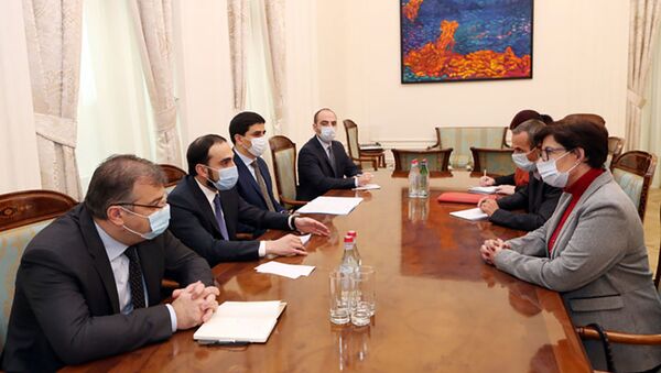 Вице-премьер Тигран Авинян принял представителей МККК (30 ноября 2020). Еревaн - Sputnik Армения
