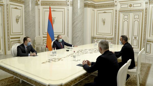 Премьер-министр Никол Пашинян принял братьев Джоркаефф (1 декабря 2020). Еревaн - Sputnik Армения