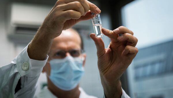 Российская вакцина от коронавируса Спутник V доставлена в Венгрию для клинических исследований (19 ноября 2020). Будапешт - Sputnik Армения