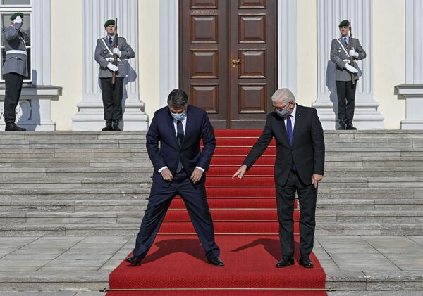 Президент ФРГ Франк-Вальтер Штайнмайер и президент Хорватии Зоран Миланович в Берлине  - Sputnik Армения