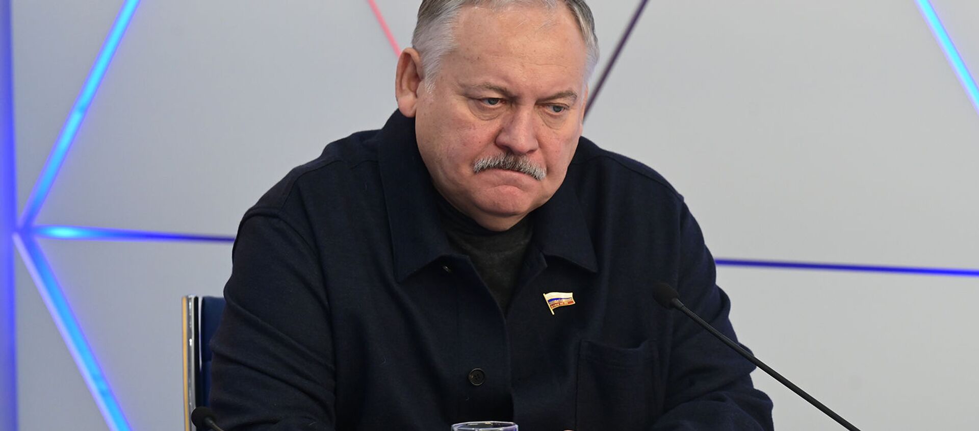 Константин Затулин во время круглого стола по теме урегулирования конфликта в НКР (11 декабря 2020). Москвa - Sputnik Армения, 1920, 08.04.2021