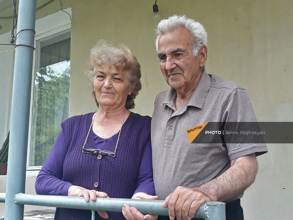 Родители премьер-министра Армении - Ерджаник Чибухчян и Вова Пашинян Родители премьер-министра Армении - Ерджаник Чибухчян и Вова Пашинян - Sputnik Արմենիա
