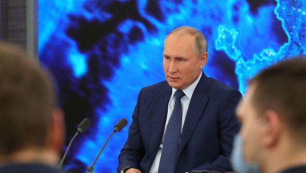 Президент РФ Владимир Путин на большой ежегодной пресс-конференции в режиме видеоконференции (17 декабря 2020). Москва - Sputnik Արմենիա