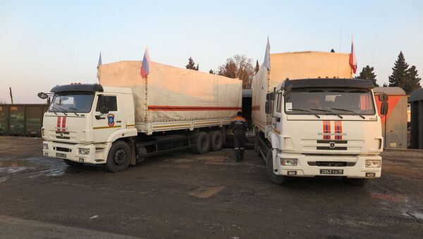 35 вагонов с гуманитарной помощью из России прибыли для пострадавших районов Карабаха - Sputnik Արմենիա