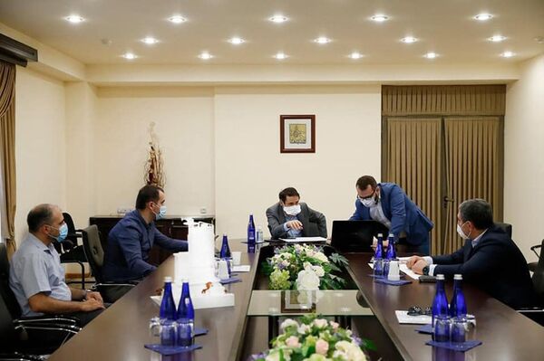 «Հայփոստը» մտնում է զարգացման նոր փուլ. նախատեսվում է վերակառուցել կենտրոնական փոստի շենքը «Հայփոստը» մտնում է զարգացման նոր փուլ. նախատեսվում է վերակառուցել կենտրոնական փոստի շենքը - Sputnik Արմենիա