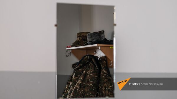 Зеркало в военной части (17 декабря 2020). Варденис - Sputnik Армения
